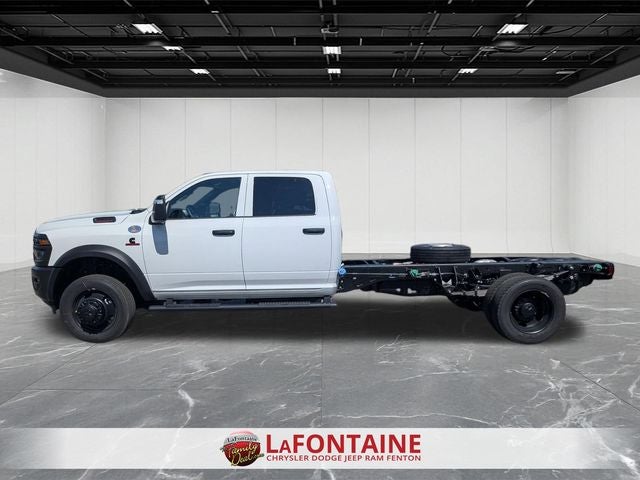 2026 RAM Ram 5500 Chassis Cab RAM 5500 TRADESMAN CHASSIS CREW CAB 4X4 84' CA
