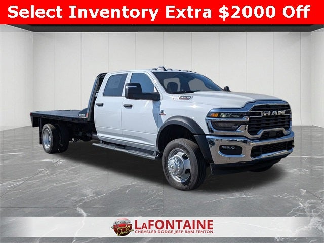 2026 RAM Ram 5500 Chassis Cab RAM 5500 TRADESMAN CHASSIS CREW CAB 4X4 84' CA