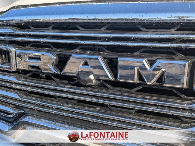 2026 RAM Ram 5500 Chassis Cab RAM 5500 BIG HORN CHASSIS CREW CAB 4X4 84' CA