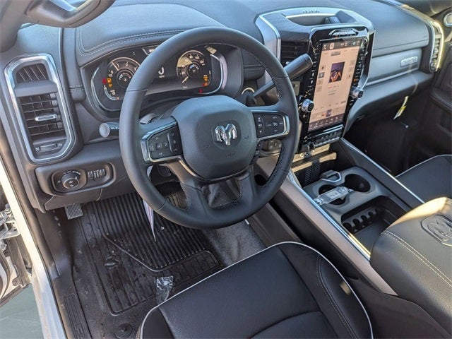 2026 RAM Ram 5500 Chassis Cab RAM 5500 BIG HORN CHASSIS CREW CAB 4X4 84' CA