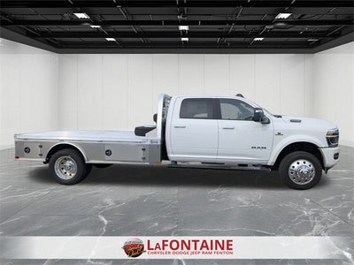 2026 RAM Ram 5500 Chassis Cab RAM 5500 BIG HORN CHASSIS CREW CAB 4X4 84' CA