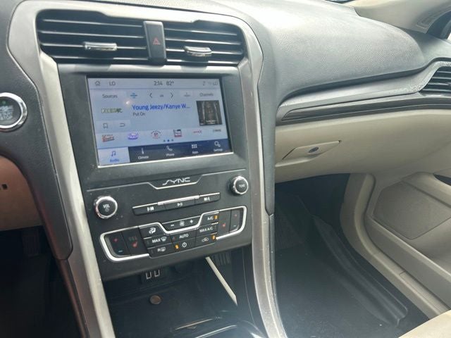 2020 Ford Fusion SEL