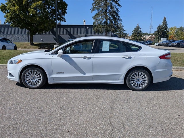 2014 Ford Fusion Hybrid SE