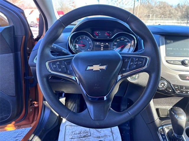 2017 Chevrolet Cruze LT Auto