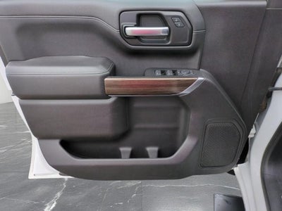 2020 Chevrolet Silverado 1500 4WD Crew Cab Short Bed RST