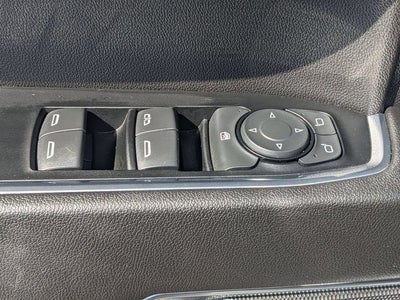 2022 Chevrolet Silverado 1500 4WD Crew Cab Short Bed RST