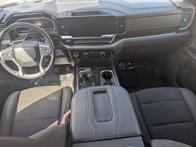 2022 Chevrolet Silverado 1500 4WD Crew Cab Short Bed RST