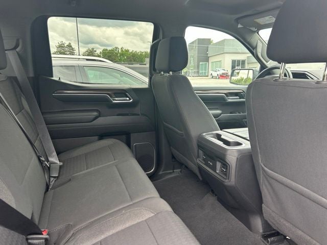 2022 Chevrolet Silverado 1500 4WD Crew Cab Short Bed RST