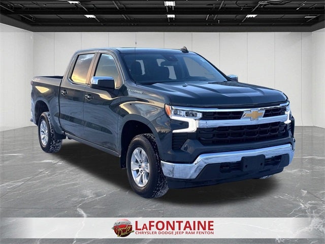 2025 Chevrolet Silverado 1500 4WD Crew Cab Standard Bed LT