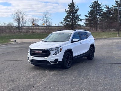 2022 GMC Terrain FWD SLE