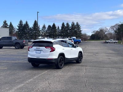 2022 GMC Terrain FWD SLE