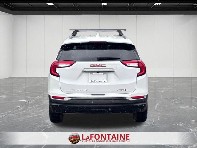 2024 GMC Terrain AWD AT4
