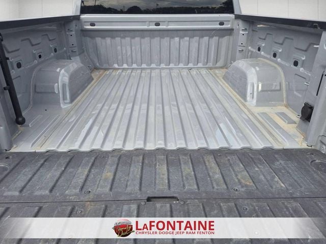 2024 GMC Sierra 1500 4WD Crew Cab Short Box Elevation with 3VL