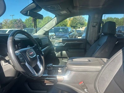 2022 GMC Sierra 1500 4WD Crew Cab Short Box Elevation