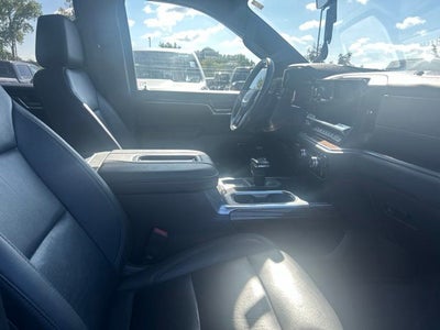 2022 GMC Sierra 1500 4WD Crew Cab Short Box Elevation