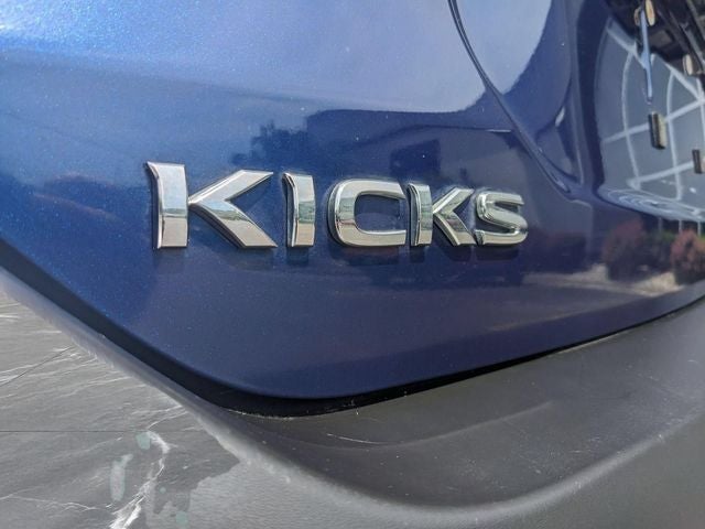 2020 Nissan Kicks SV Xtronic CVT