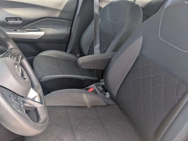 2020 Nissan Kicks SV Xtronic CVT