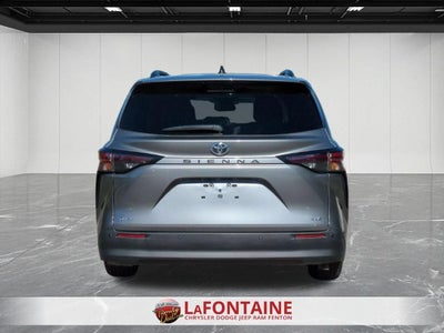 2026 Toyota Sienna XLE