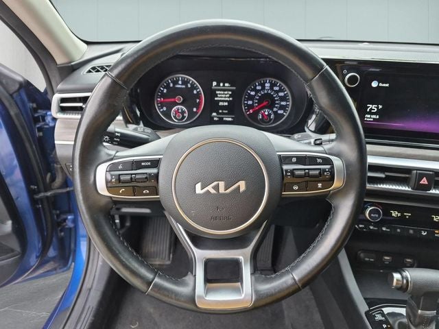 2022 Kia K5 EX