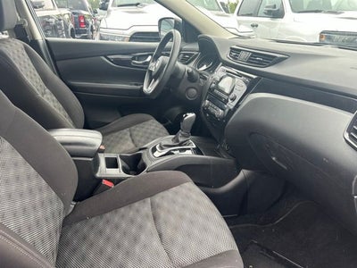 2017 Nissan Rogue Sport SV