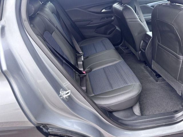 2025 Buick Envista Preferred FWD