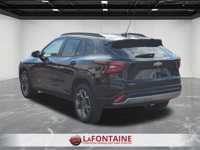 2024 Chevrolet Trax FWD LT