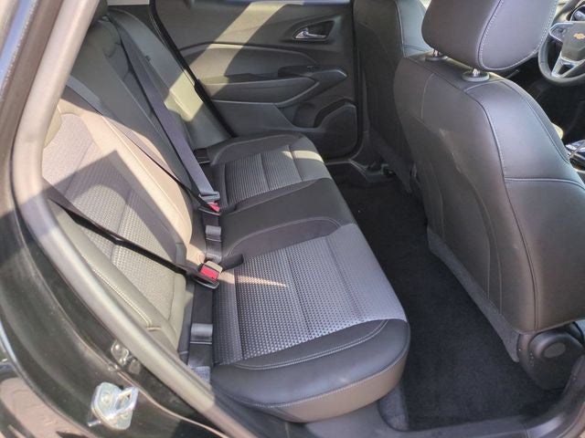 2024 Chevrolet Trax FWD LT