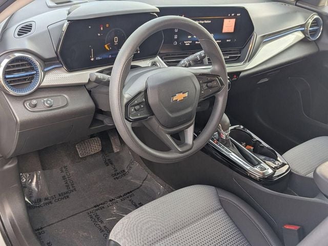 2025 Chevrolet Trax FWD LT