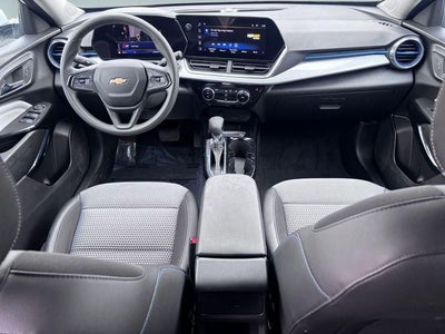 2025 Chevrolet Trax FWD LT