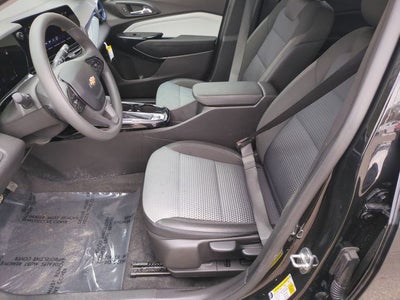 2025 Chevrolet Trax FWD LT