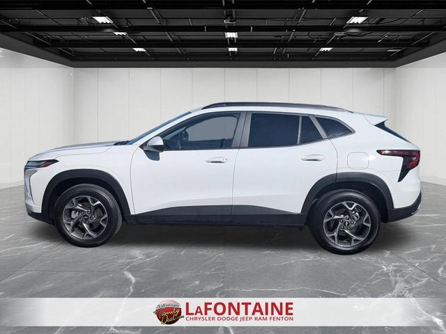 2025 Chevrolet Trax FWD LT