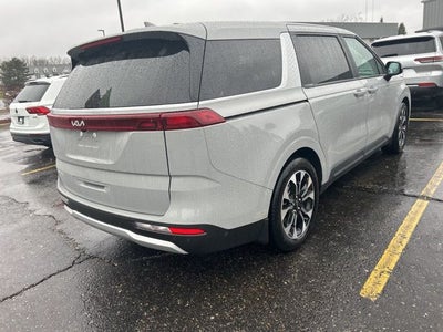 2024 Kia Carnival MPV EX