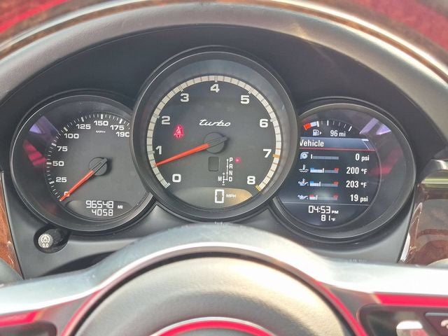 2015 Porsche Macan Turbo