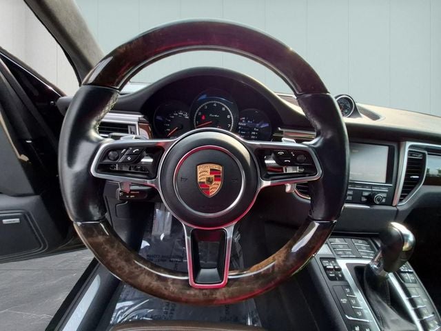 2015 Porsche Macan Turbo