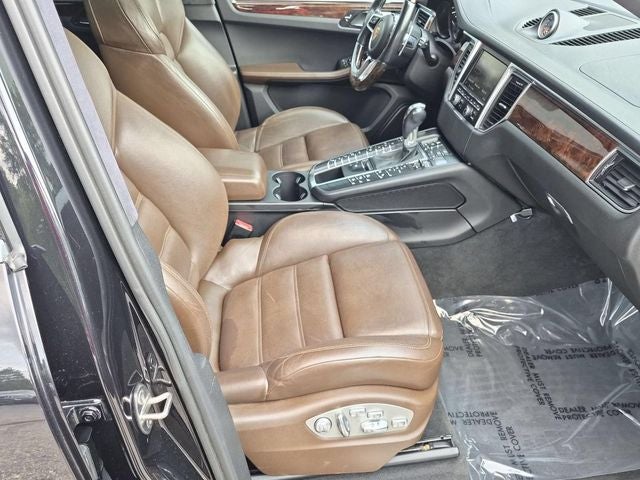 2015 Porsche Macan Turbo