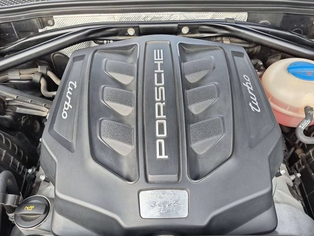 2015 Porsche Macan Turbo