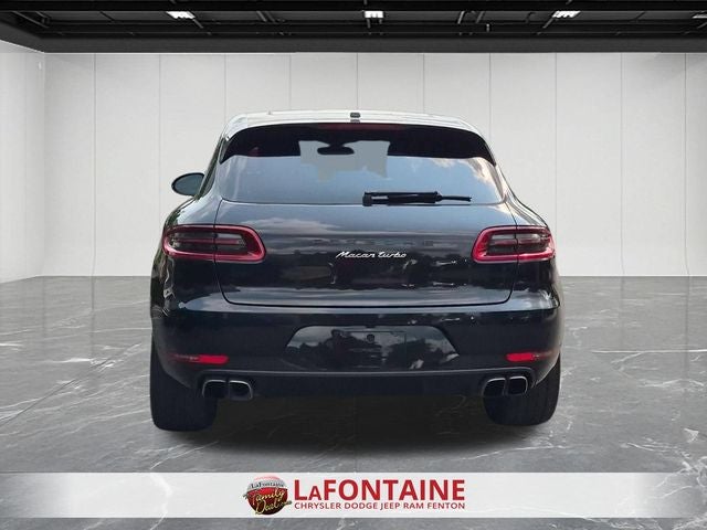 2015 Porsche Macan Turbo
