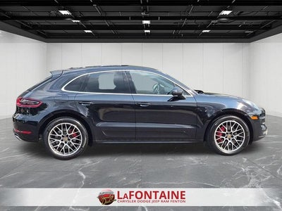 2015 Porsche Macan Turbo