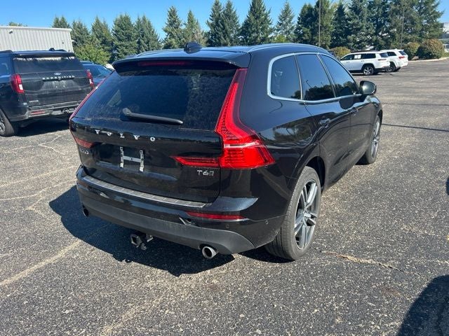 2018 Volvo XC60 T6 Momentum