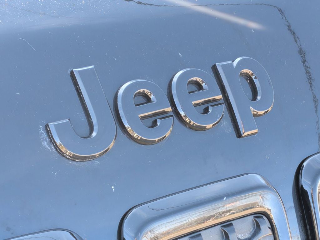 2023 Jeep Cherokee Altitude Lux 4x4