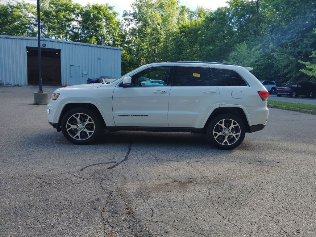 2018 Jeep Grand Cherokee Sterling Edition 4x4