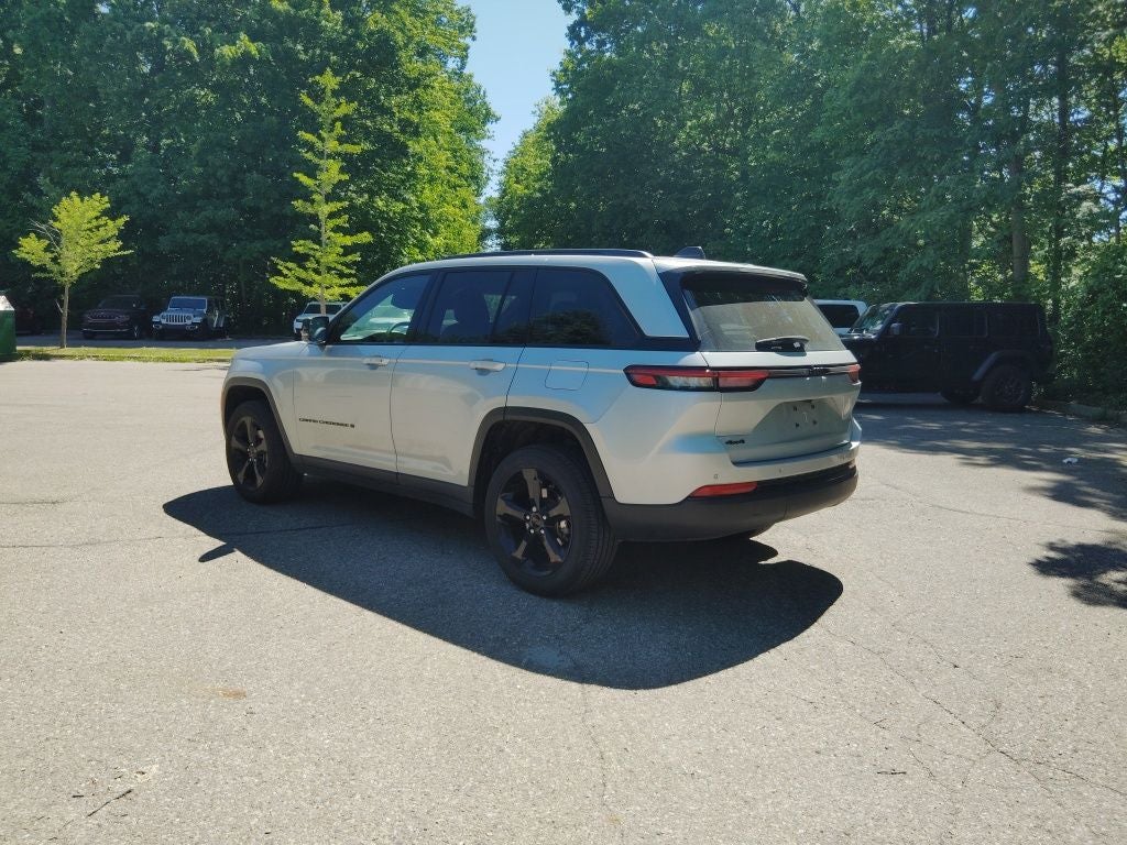 2024 Jeep Grand Cherokee Altitude X