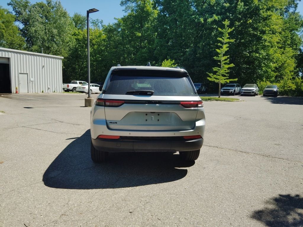 2024 Jeep Grand Cherokee Altitude X
