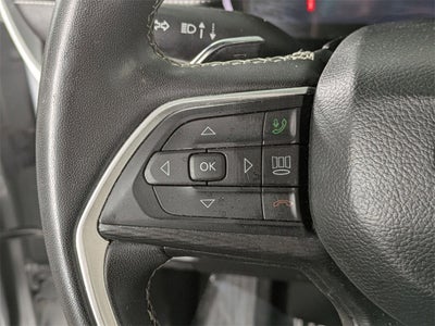 2023 Jeep Grand Cherokee Laredo 4x4