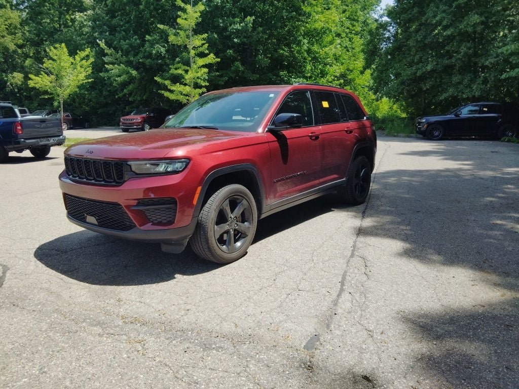 2024 Jeep Grand Cherokee Altitude 4x4