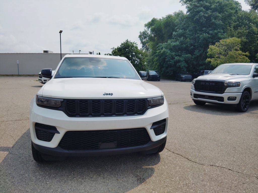 2024 Jeep Grand Cherokee Altitude X 4x4