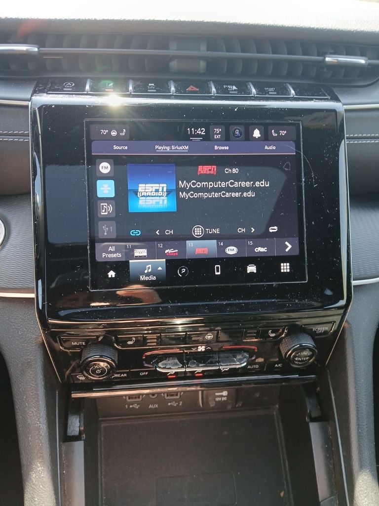 2024 Jeep Grand Cherokee Altitude