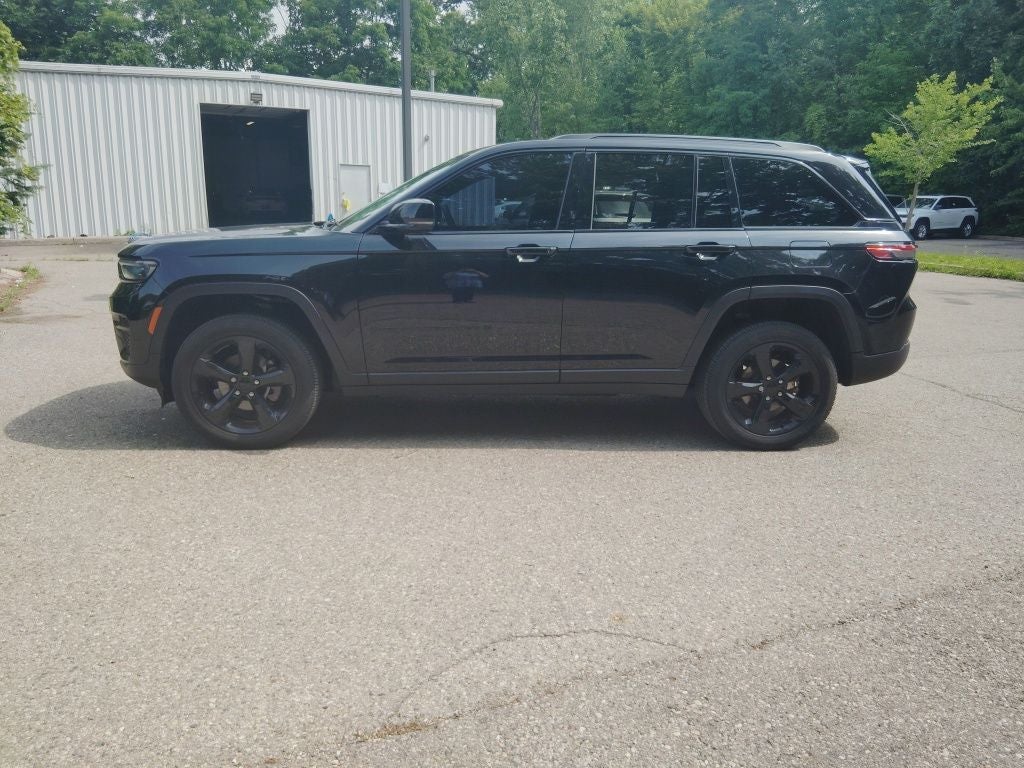 2024 Jeep Grand Cherokee Altitude 4x4