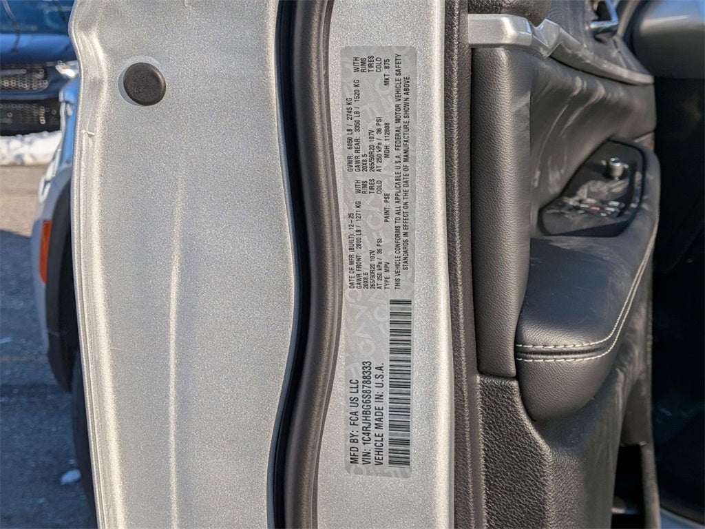 2025 Jeep Grand Cherokee GRAND CHEROKEE LIMITED 4X4