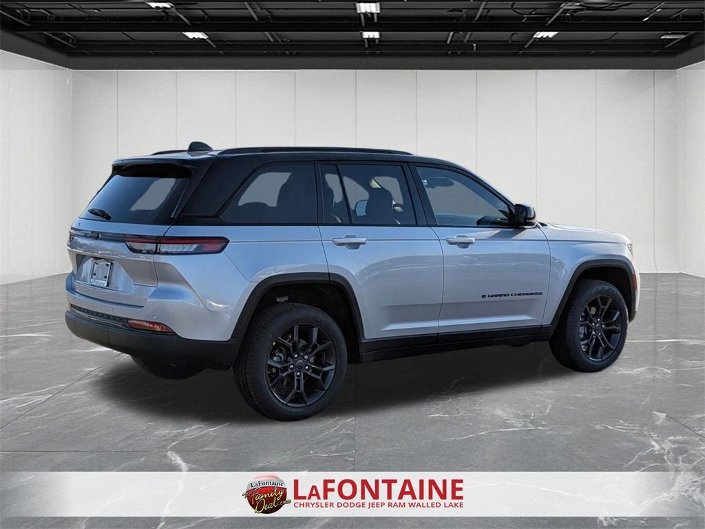 2025 Jeep Grand Cherokee GRAND CHEROKEE LIMITED 4X4